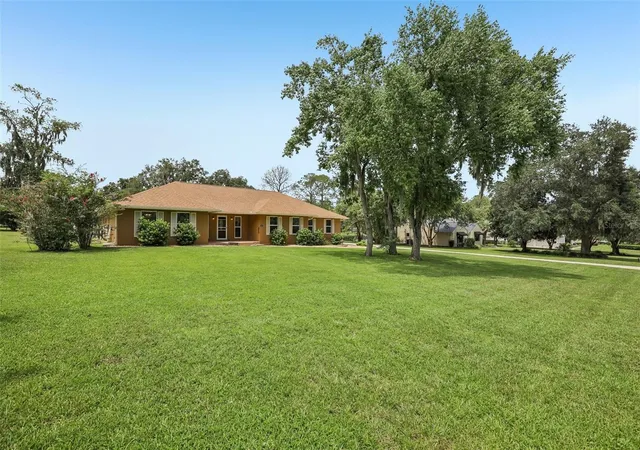4th image of 4410 Nw 76Th Ct, Ocala, FL 34482 | MLS# OM730694