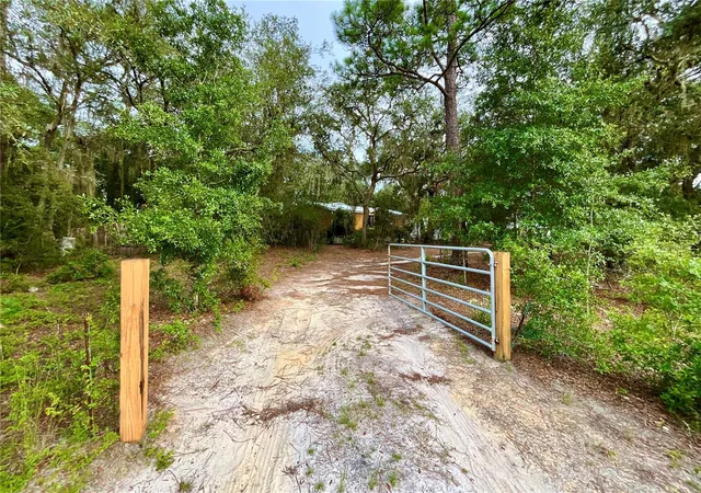 2nd image of 5816 Bryce St, Keystone Heights, FL 32656 | MLS# GC542856