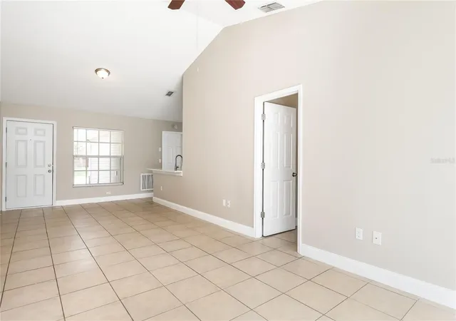3rd image of 348 Walpole Loop, Davenport, FL 33897 | MLS# C7529764