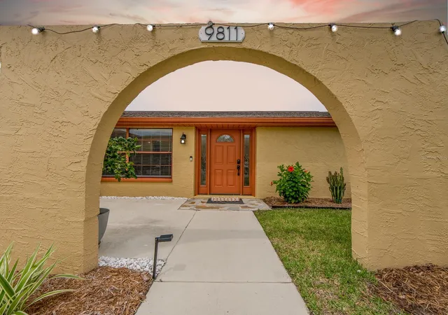 Photo 5 of Single family home for sale at 9811 San Mateo Way, Port Richey, FL 34668 | MLS# TB8540389 | Listing updated on 2026-08-20