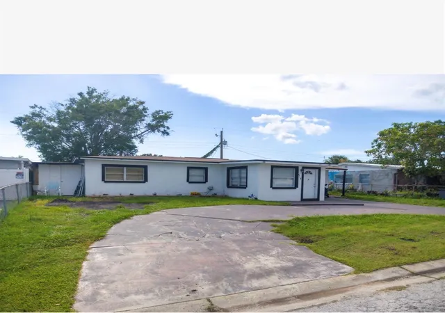 Photo 1 of Single family home for sale at 4718 Eldorado Dr, Tampa, FL 33615 | MLS# TB8540390 | Listing updated on 2026-08-20