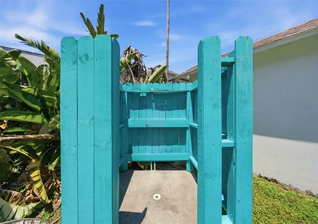 25th image of 104 12th Ave, Indian Rocks Beach, FL 33785 | MLS# TB8540391