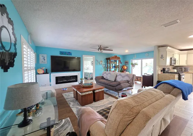 3rd image of 9040 Bay Dr, Spring Hill, FL 34606 | MLS# W7888732
