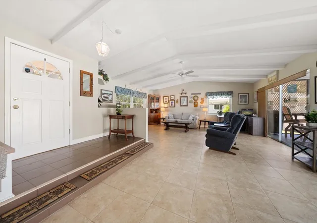 5th image of 1338 Marjohn Ave, Clearwater, FL 33756 | MLS# TB8540393