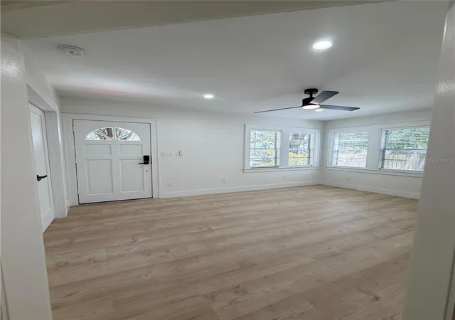 5th image of 104 W Lambright St, Tampa, FL 33604 | MLS# TB8540403