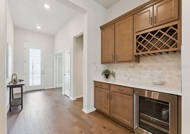 Photo 5 of Single family home for sale at 15084 Canopy Cover Dr, Winter Garden, FL 34787 | MLS# O6434868 | Listing updated on 2026-08-22