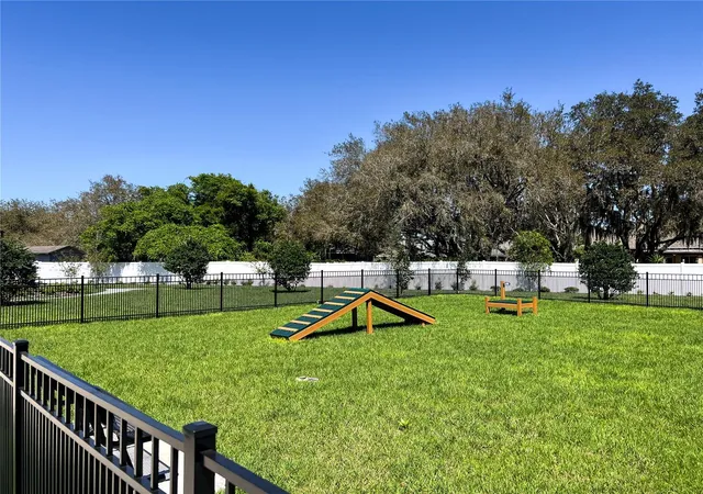 5th image of 2060 Iorio St, Saint Cloud, FL 34771 | MLS# O6434878