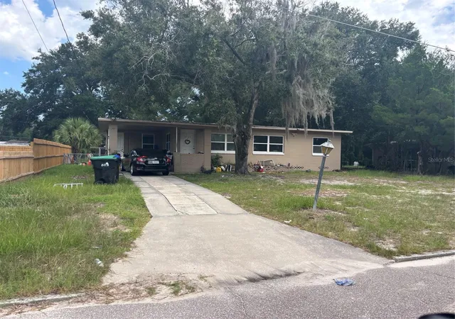 Photo 1 of Single family home for sale at 4727 Abaca St, Orlando, FL 32808 | MLS# O6434885 | Listing updated on 2026-08-20