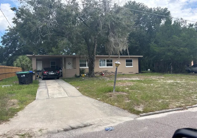 Photo 2 of Single family home for sale at 4727 Abaca St, Orlando, FL 32808 | MLS# O6434885 | Listing updated on 2026-08-20