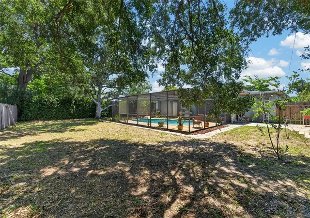 4th image of 5825 20Th Ave S, Gulfport, FL 33707 | MLS# TB8540435