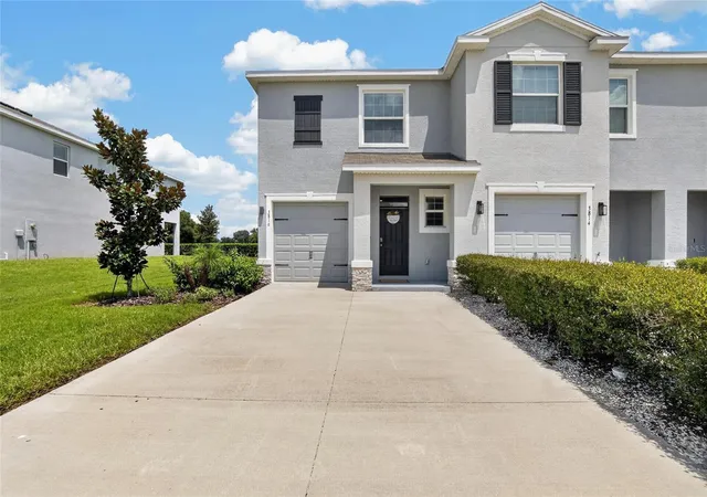 1st image of 3816 Sunflower Field Pl, Plant City, FL 33565 | MLS# TB8540439