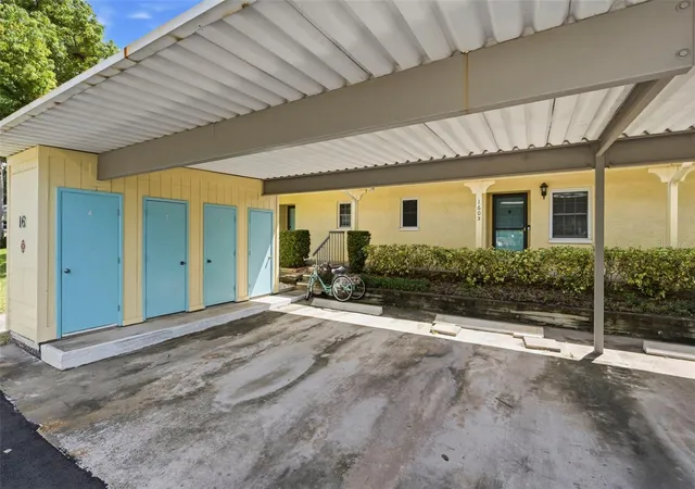 Photo 3 of House for sale at 2465 Northside Dr #1604, Clearwater, FL 33761 | MLS# TB8540443 | Listing updated on 2026-09-04