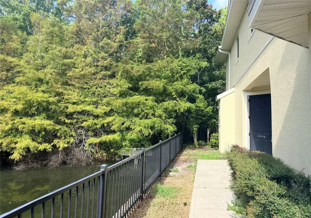5th image of 10703 Regent Sq Dr, ORLANDO, FL 32825