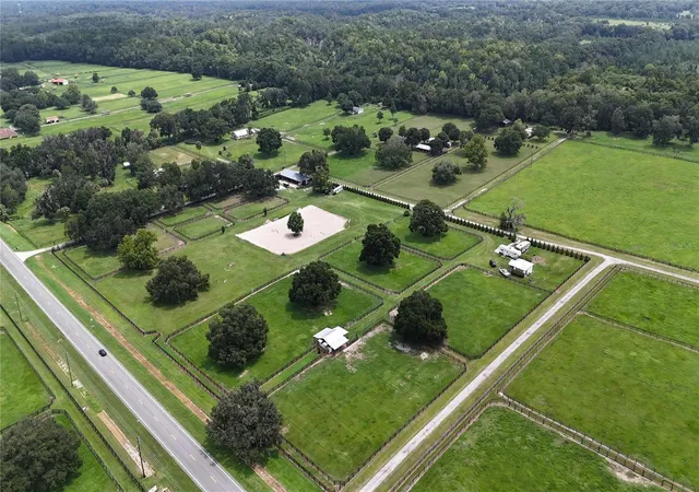 Photo 3 of House for sale at 13489 NW Gainesville Rd, Reddick, FL 32686 | MLS# OM730707 | Listing updated on 2026-09-22