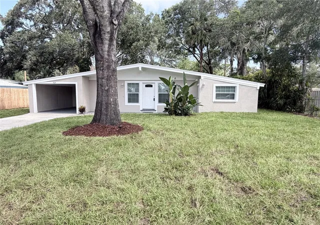 Photo 1 of Single family home for sale at 927 Lakewood Ave, Tampa, FL 33613 | MLS# TB8540459 | Listing updated on 2026-09-30
