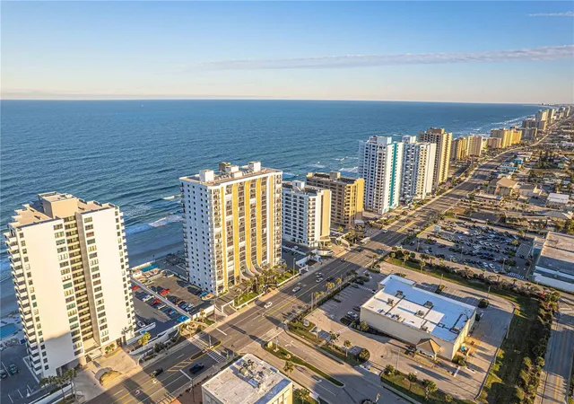 2nd image of 3003 S Atlantic Ave, Daytona Beach, FL 32118