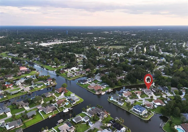 52nd image of 10 Felicia Ct, Palm Coast, FL 32137 | MLS# FC320812