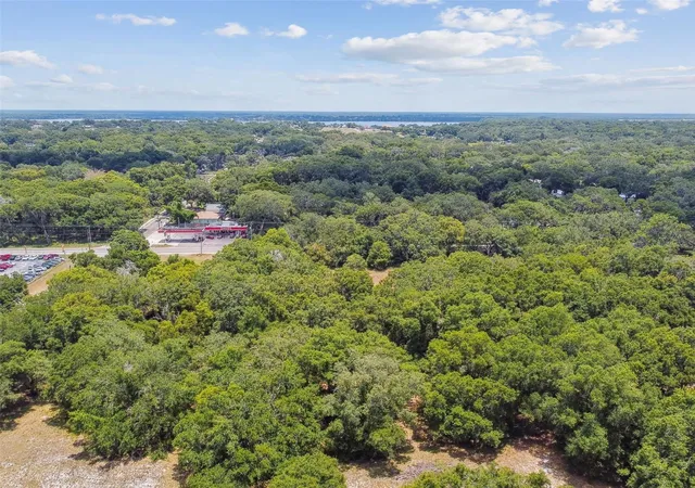 4th image of 10413 Main St, Thonotosassa, FL 33592 | MLS# TB8540472