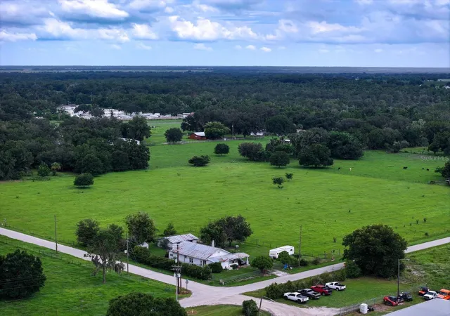 Photo 5 of Land for sale at 3984 Dixiana Dr, Bowling Green, FL 33834 | MLS# TB8540479 | Listing updated on 2026-08-20