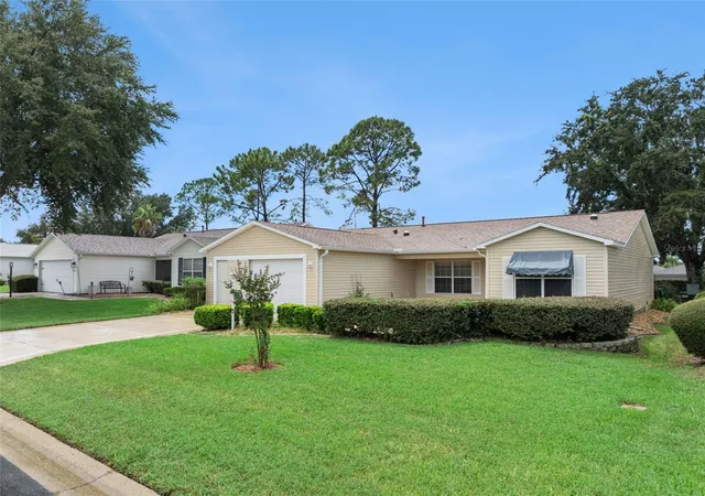 3rd image of 2732 Privada Dr, The Villages, FL 32162 | MLS# G5116667