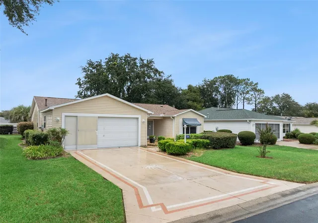 4th image of 2732 Privada Dr, The Villages, FL 32162 | MLS# G5116667