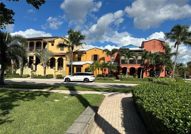 2nd image of 11220 Paseo Grande Blvd, FORT MYERS, FL 33912