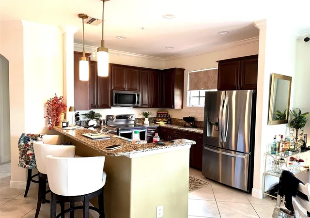 5th image of 11220 Paseo Grande Blvd #5204, Fort Myers, FL 33912 | MLS# G5116669