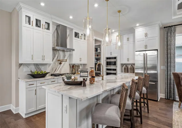 Photo 3 of Single family home for sale at 533 Hammock Oaks Blvd, Lady Lake, FL 32159 | MLS# W7888744 | Listing updated on 2026-08-25