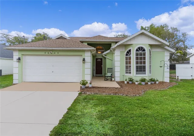 1st image of 40045 Palm St, Lady Lake, FL 32159 | MLS# O6434980