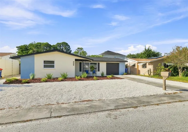 Photo 3 of Single family home for sale at 3128 Harvardston Loop, Holiday, FL 34691 | MLS# TB8540537 | Listing updated on 2026-10-02