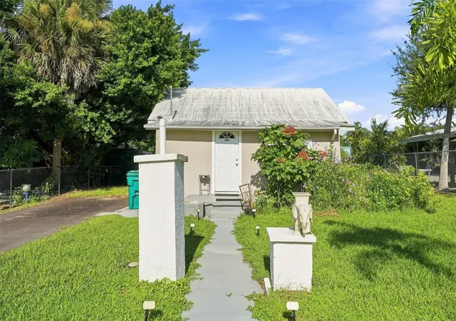 1st image of 6343 Scott St, Punta Gorda, FL 33950 | MLS# C7529782