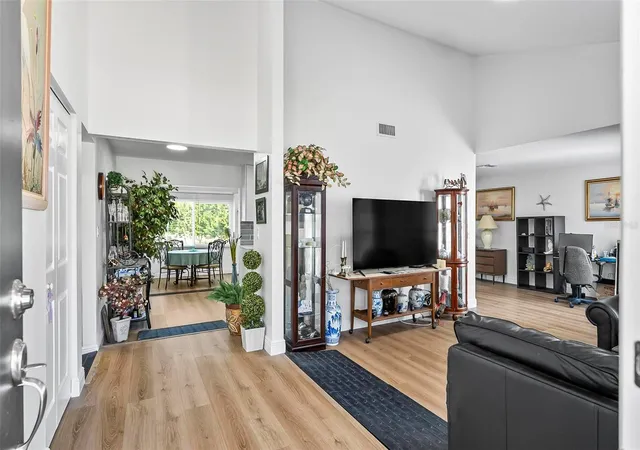 4th image of 45 Farragut Dr, Palm Coast, FL 32137 | MLS# FC320820