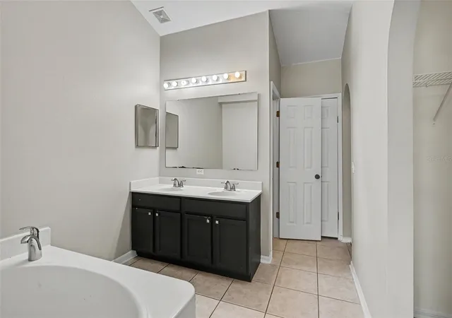 5th image of 507 Granite Cir, Chuluota, FL 32766 | MLS# TB8540567