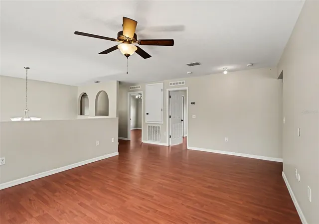 2nd image of 507 Granite Cir, Chuluota, FL 32766 | MLS# TB8540567