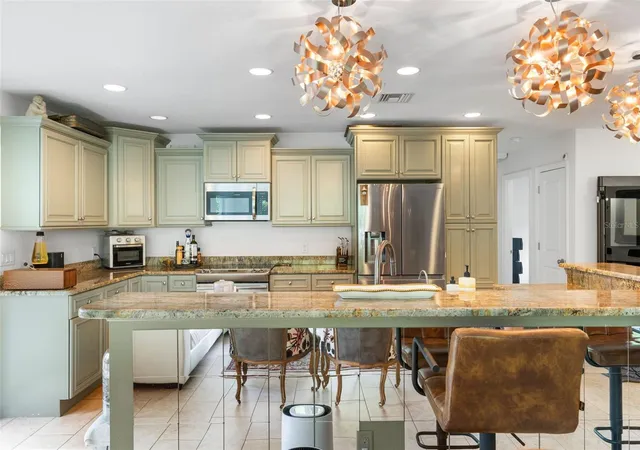 4th image of 1750 Alta Vista St, Sarasota, FL 34236 | MLS# A4703499