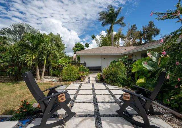 5th image of 1750 Alta Vista St, Sarasota, FL 34236 | MLS# A4703499