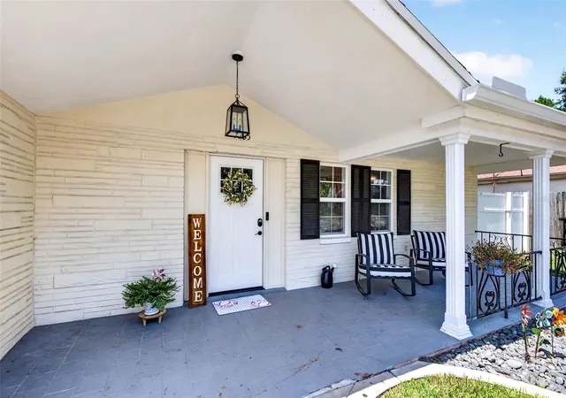 2nd image of 7235 Astor Dr, New Port Richey, FL 34652 | MLS# W7888751