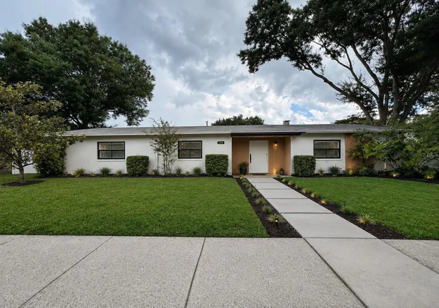 2nd image of 6113 11th Ave S, Gulfport, FL 33707 | MLS# TB8540584