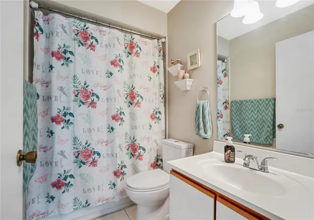 13th image of 2005 Northlake Dr, Sanford, FL 32773 | MLS# O6435049