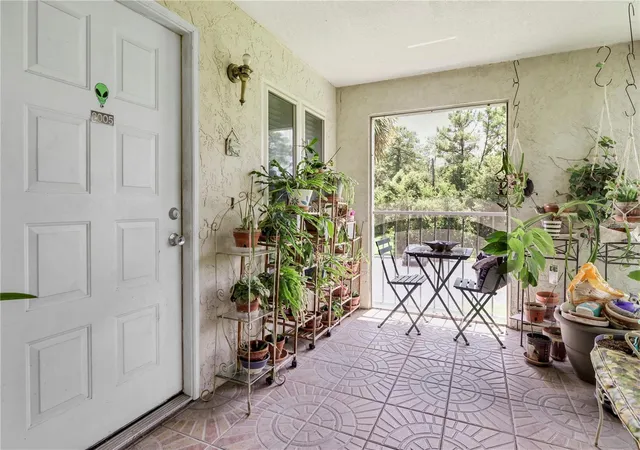 2nd image of 2005 Northlake Dr, Sanford, FL 32773 | MLS# O6435049