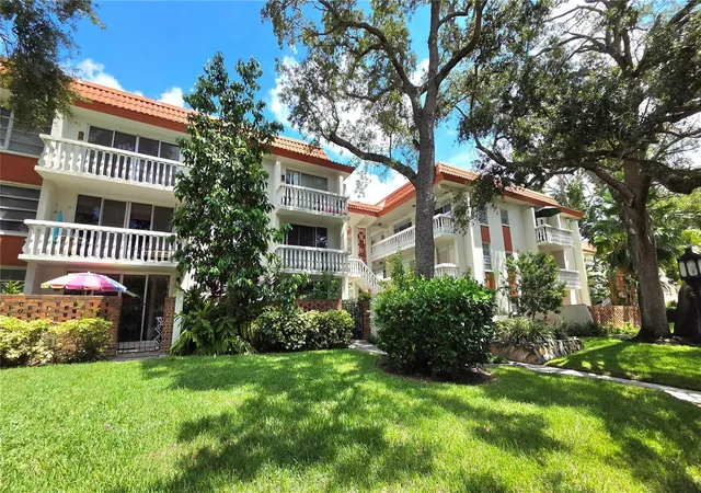 1st image of 1001 Pearce Dr #211, Clearwater, FL 33764 | MLS# TB8540589