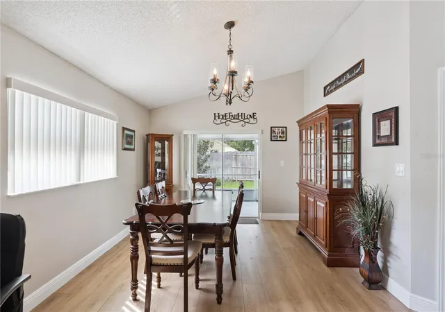 5th image of 13221 Wild Duck Ct, Orlando, FL 32828 | MLS# O6435063