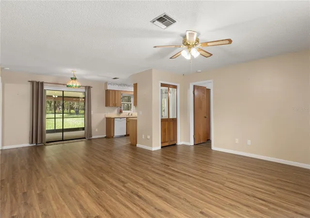 5th image of 9390 E Windwood Loop, Inverness, FL 34450 | MLS# OM730726