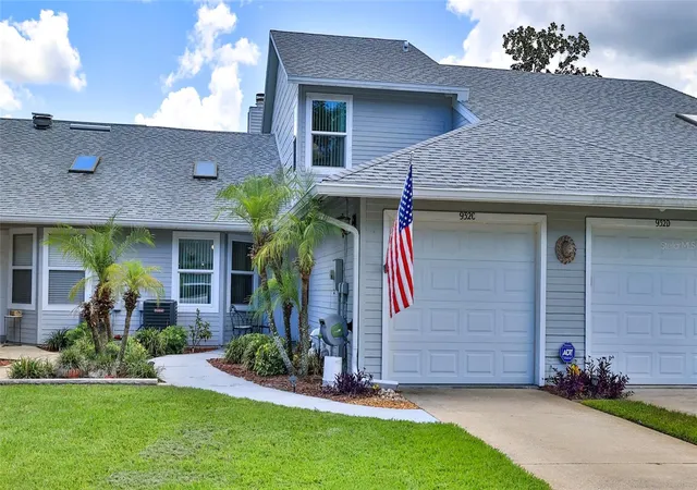 Photo 1 of Townhouse for sale at 932 Meadow View Dr #C, Port Orange, FL 32127 | MLS# V4950836 | Listing updated on 2026-08-30