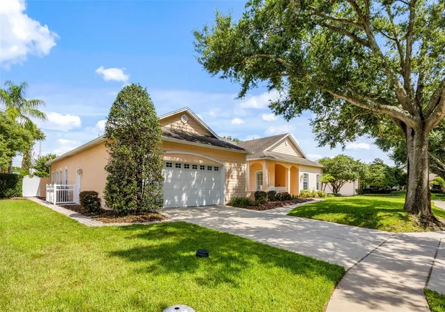5th image of 2413 Stoneview Rd, Orlando, FL 32806 | MLS# O6435098