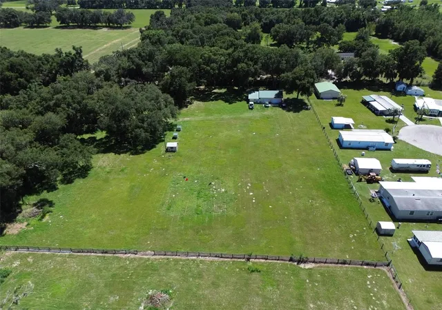 2nd image of 10200 Cr 749, Webster, FL 33597 | MLS# G5116688