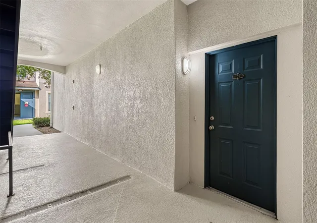 2nd image of 3341 Whitestone Cir #108, Kissimmee, FL 34741 | MLS# O6435112