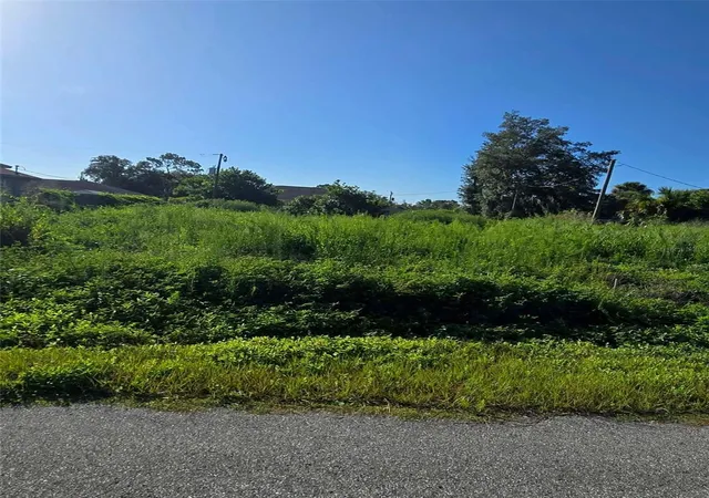 2nd image of 4408 Asteria Ter, North Port, FL 34287 | MLS# A4703521