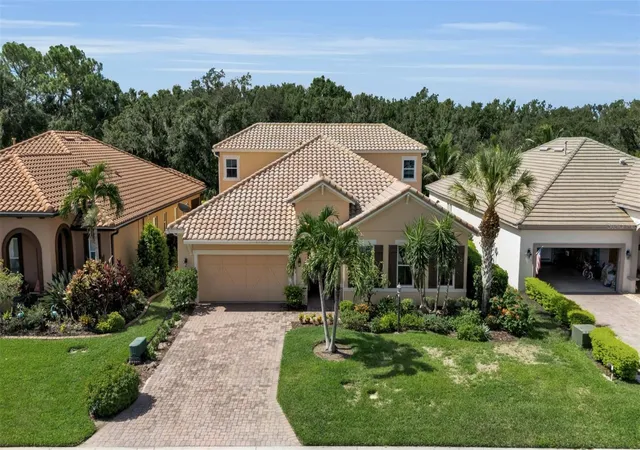 Single family home for sale at 10310 Eastwood Dr, BRADENTON, FL 34211 | MLS# A4703527
