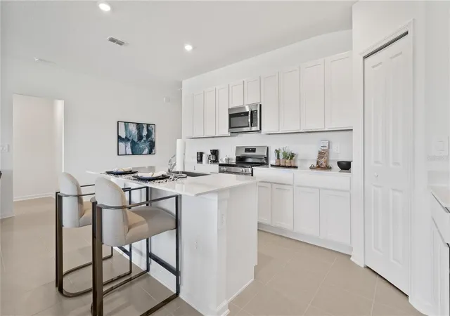 3rd image of 1940 Pine Meadows Golfcourse Rd, Eustis, FL 32726 | MLS# O6435171